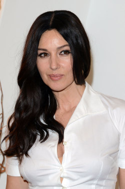 hotsexyfemalecelebs:  Monica Bellucci