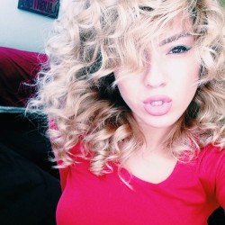 therealbaddies:  arndxi 