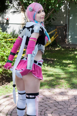 cosplaygirl:  Atomic Lollipop 2013 - Cocona