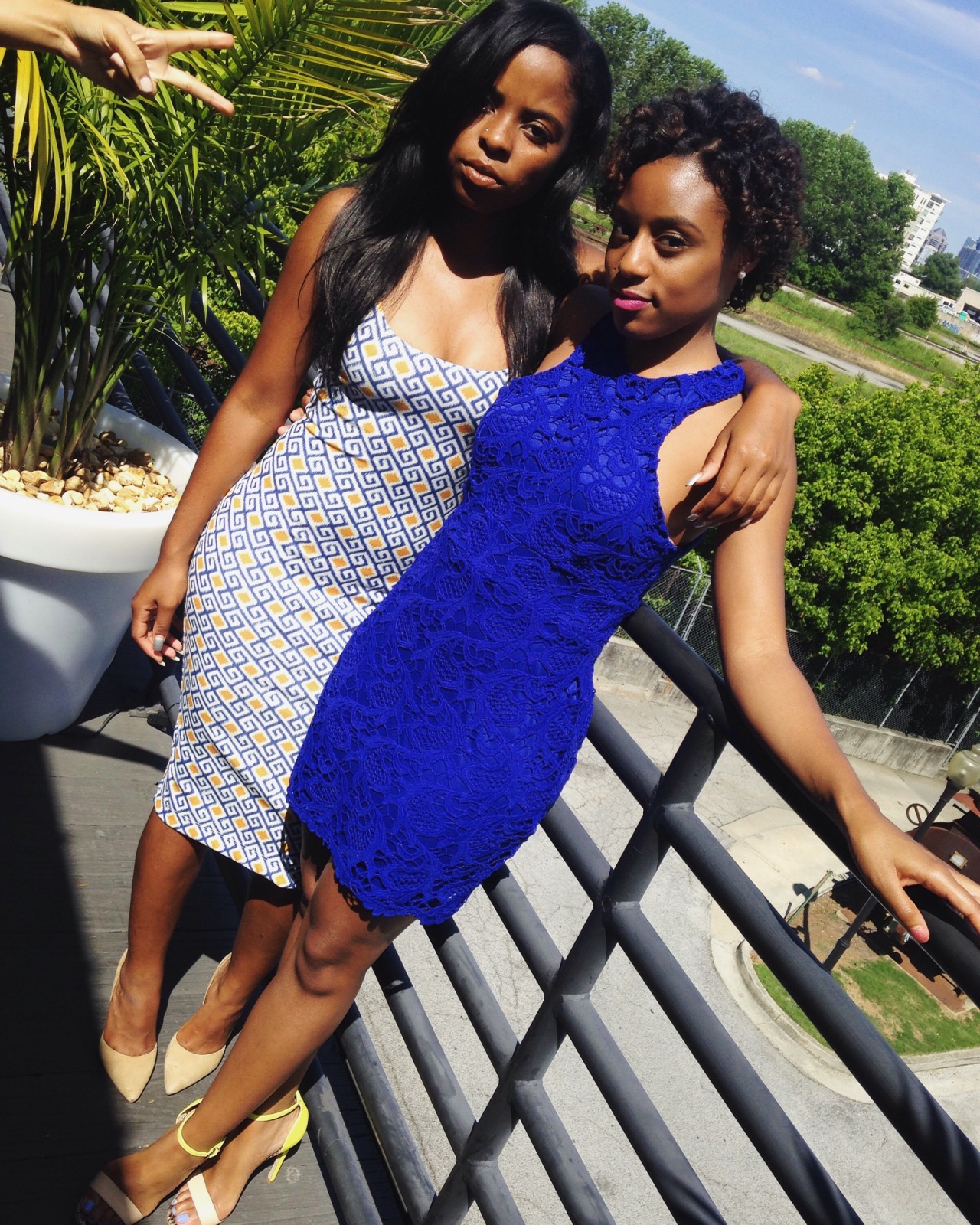ohwhatablog:  Sister appreciation post ❤️