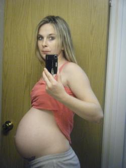  hot pregnants pussy  Pregnant Brunette Casting