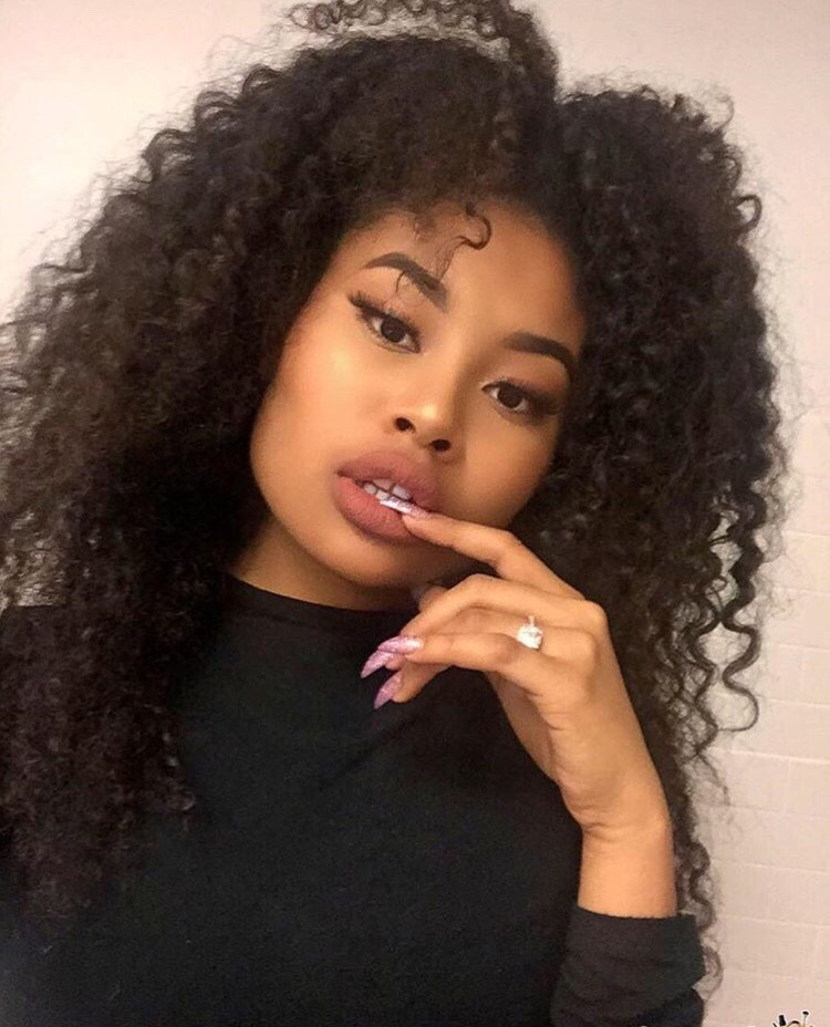 bombshellssonly:  @nattybrat