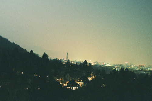 sitoutside:  Photography by calimerise