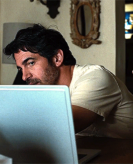 CHRIS MESSINA As NATHAN BARTLETTin BASED ON A TRUE STORY (2023)
