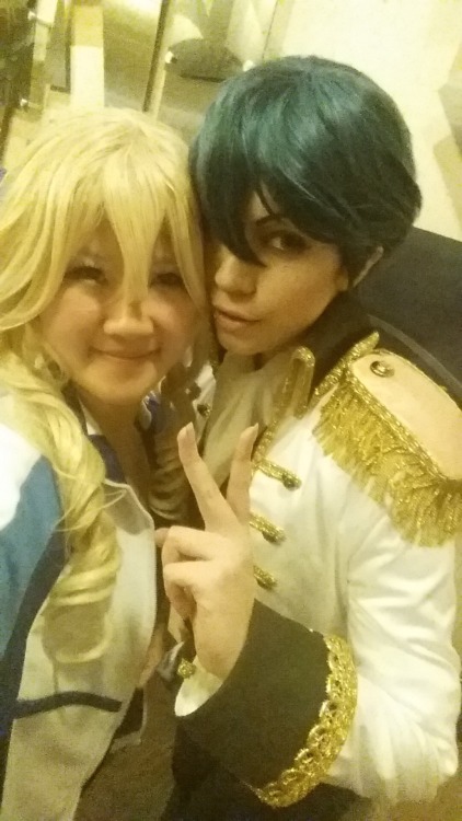 phantomviolinist:I spent a lot of time chasing down Gekkan cosplayers (esp Kashima—)…Recognize anyon