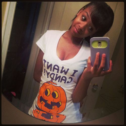 ThiS GuRL... HeaH...GoT Me "SpRuNg"!!