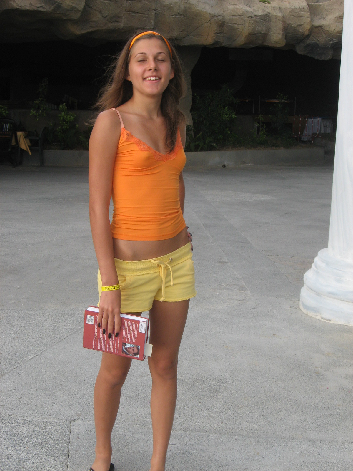 sexy-pokies: Sexy pokies  She&rsquo;s so Transparently Beautiful