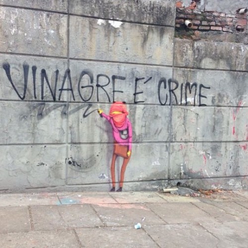 Sex revoltadovinagre:  Os Gemeos estão grafitando pictures