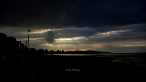 Gijón al atardecer.