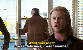 biphobicerasurer:  marvelgifs: Thor (2011) // Deleted Scene  WHY DID THEY DELETE