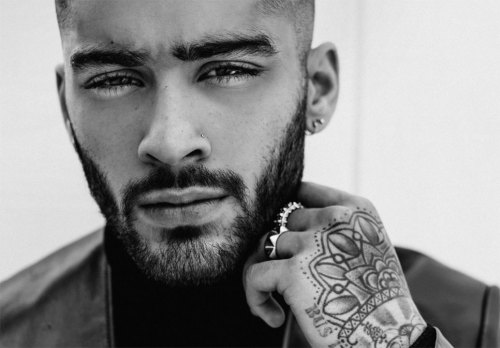 kingzayndaily:  Zayn for ELLE UK