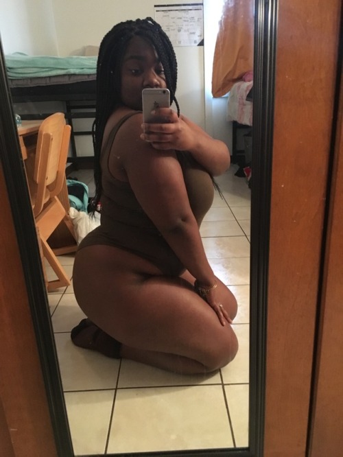 justbeyou-domm:What’s a blackout without showing off your black ass off with a thirst trap or two ha