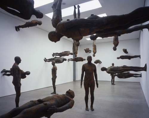 asylum-art:Sculptures by Antony GormleyBritish sculptor  , 60, becomes primarily organic forms o