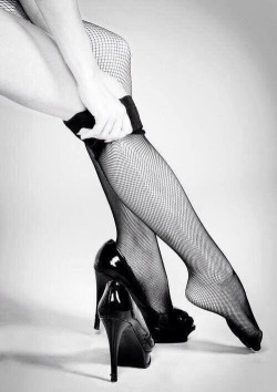 sirsthoughts99:  sensuality-and-love:  Stockings and heels! 💋 sensuality-and-love   Love a lady in stockings and heels!