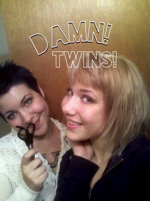 bigliketheiguana:  I did not know Mal is a twin! Now she’s twice as cute! I think the sister’s name is Chris.