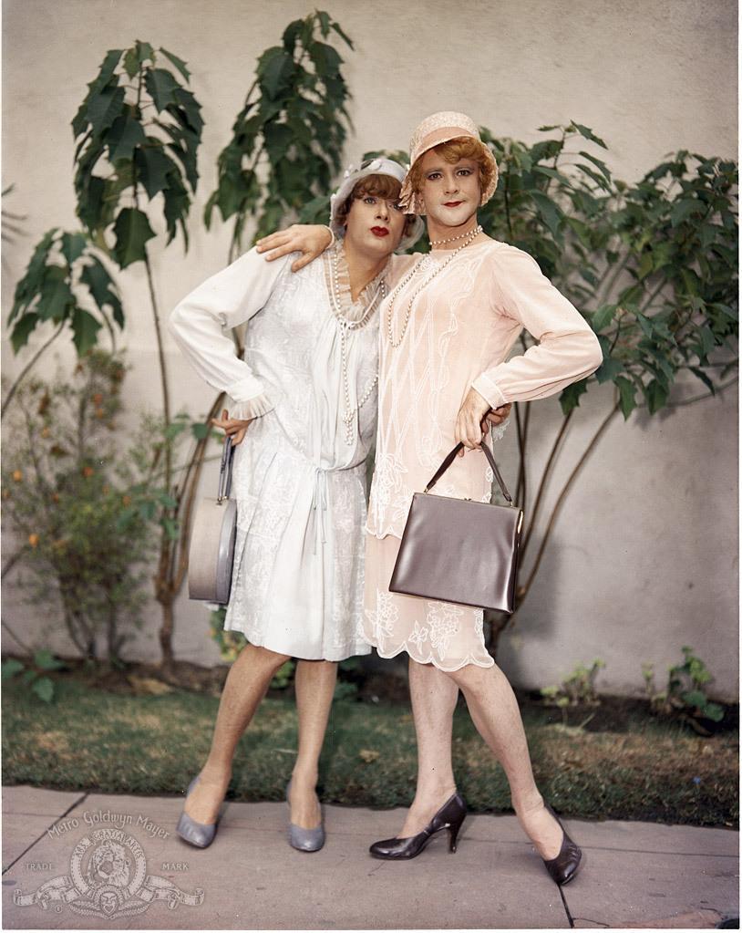 humphreydeforestbogart-blog:  Tony Curtis and Jack Lemmon on the set of Some Like