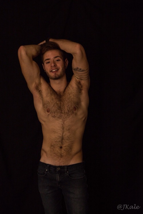 Daddy's boy. 23 Years Old. Canada
