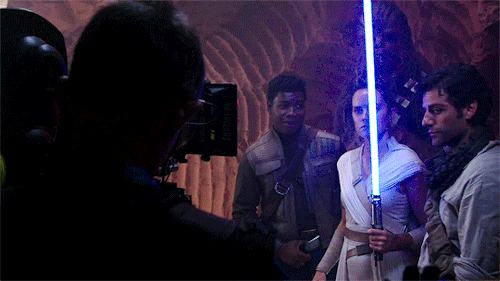 realoscarisaac:Daisy Ridley, John Boyega and Oscar Isaac in Star Wars The Rise Of Skywalker — 