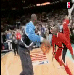bedroomthief954:  Shaq Vs Michael Jordan All star game ThrowBack