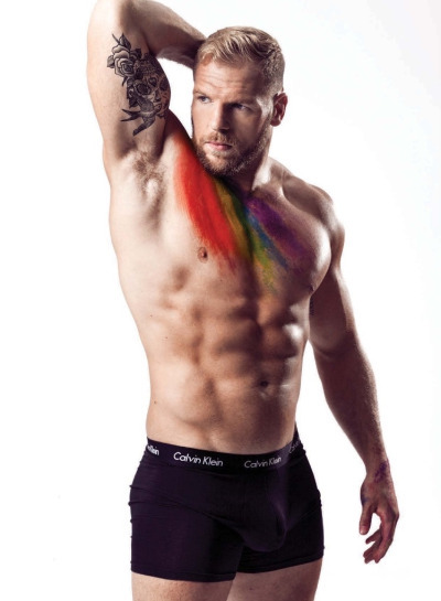 Hot Male Celebs In Underwear
