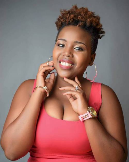 noelmwachala:DJ. RedboneSingle light portrait by: @noel_mwachala #MwachalaPhotography #portrait #por