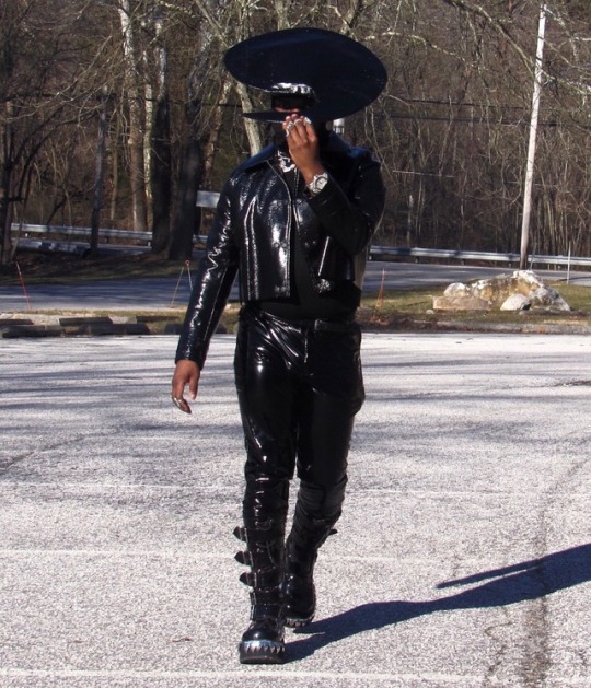 blaccmurdoc:  You need a job, this ain’t cutting it🤦🏾‍♂️…Blacc Murdoc is who you ain’t fucking with💁🏾‍♂️‼️