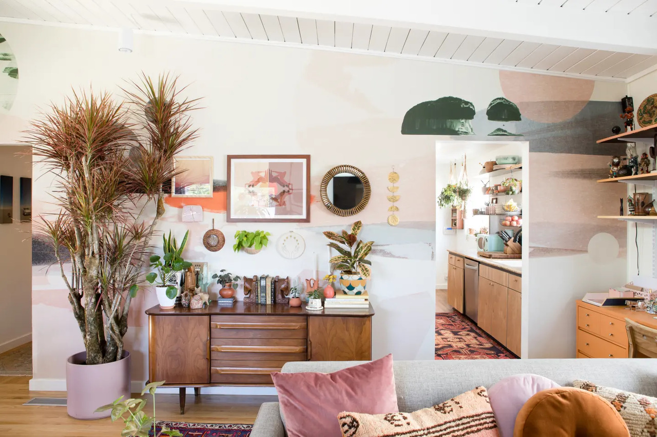 thenordroom:  Bohemian home in Los   Angeles | photos by Jessica Isaac  THENORDROOM.COM