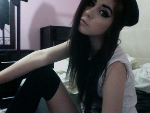 pale-0rgasm:  ⌧ motherfucker pale blog ⌧