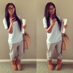 Shesbombb:  Shesbombb.tumblr.com