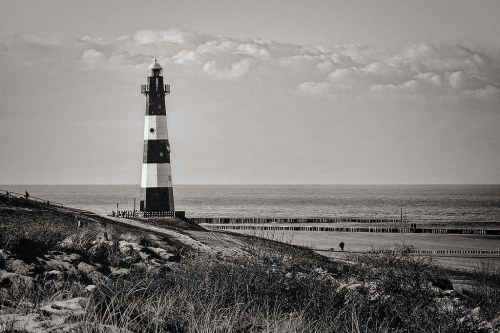 Old lighthouse by Fred-de-fotograaf Breskens, Netherlands (2010) flic.kr/p/2jezTux