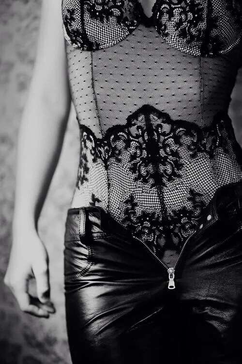 whatsinasigh:  Follow my erotic blog at → whatsinasigh