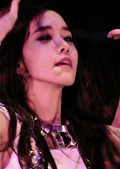 yoonsics:  6/∞ of Yoona in performances 