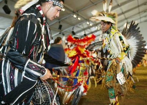 the-movemnt:  This Thanksgiving, don’t forget to honor Native American Heritage Month In making plans to celebrate Thanksgiving, don’t forget: November is also Native American Heritage Month. Observing it won’t undo the atrocities that occurred