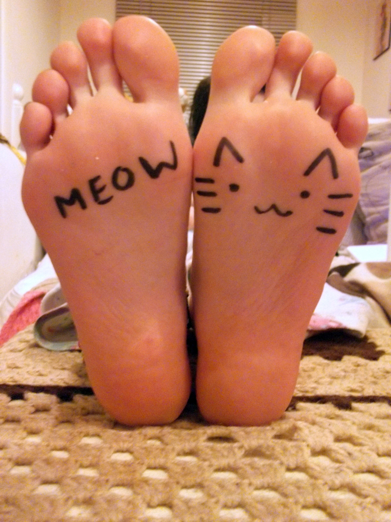 feet love