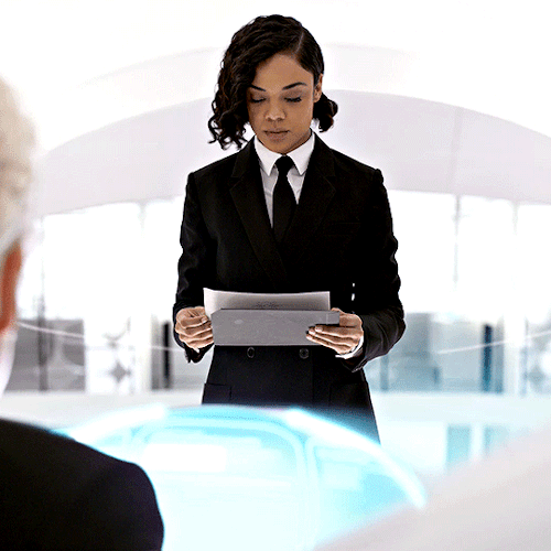 yellenabelova: #Shout out to tessa thompson in a suit #Gotta be one of my favorite genders