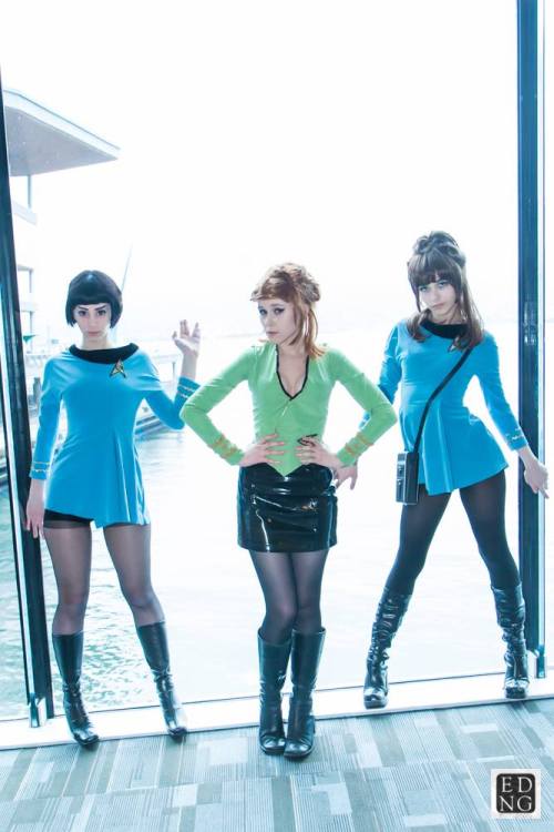 Some shots from our photoshoot at Fan Expo Vancouver 2014~ Myself as Femme Kirk, marimo-girl as Femm