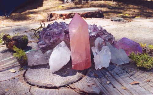 crystallauraa:Our altar out in the mountainsॐ