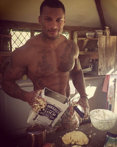 XXX celebrixxxtiez:  David Mcintosh  See more photo