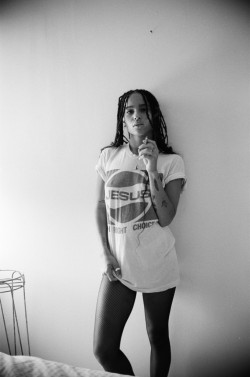 fuck yeah zoe kravitz !