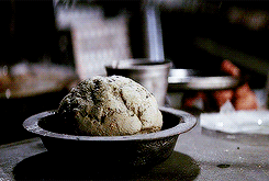 nerdisma:There was no one really guiding her. She’s never sat around a table and had a meal with som