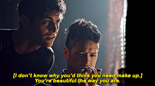 magnusedom: #FUNNY HOW SHAKESPEARE’S BEEN REAL QUIET SINCE ALEC LIGHTWOOD STARTED DATING MAGNUS BANE