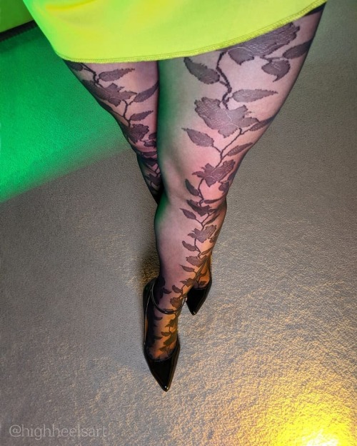 Poison Ivy #poisonivy #highheels #highheelpumps #stilettos #stilettoheels #stilettopumps #patterneds