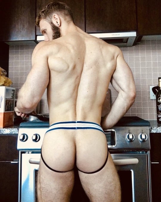 wearthestrap:  