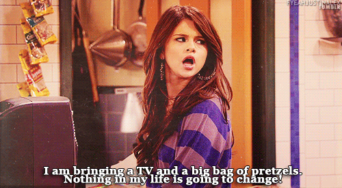 mileysbitch1123:Re-blog if you miss your childhood like crazy and get nostalgic when