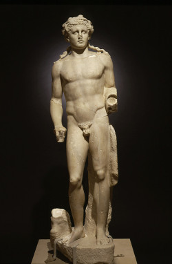 theancientwayoflife:  ~ The Hope Herakles (Hercules). Place of origin: Rome (?) Culture: Roman Date: A.D. 2nd or 3rd century copy after a Greek original of ca. 370–350 B.C. by Skopas Medium: Marble