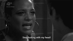 i-m-d-e-p-r-e-s-s-e-d:  morphine-and-cigarettes:  Sad black and white blog, I follow back similar   -