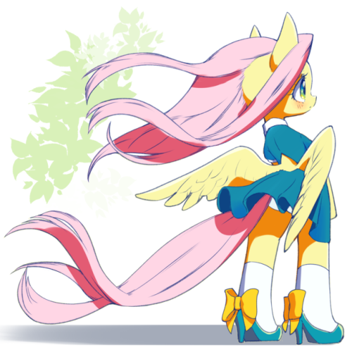 conbudou:Fluttershy in a blue dress