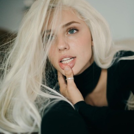 https://64.media.tumblr.com/bf22306392a0dca8570085f3a228b257/c738f1c0bbff1be4-4d/s512x512u_c1/8fab2c953bdb0b9964b59c925f1da5bbe73fd3df.jpg