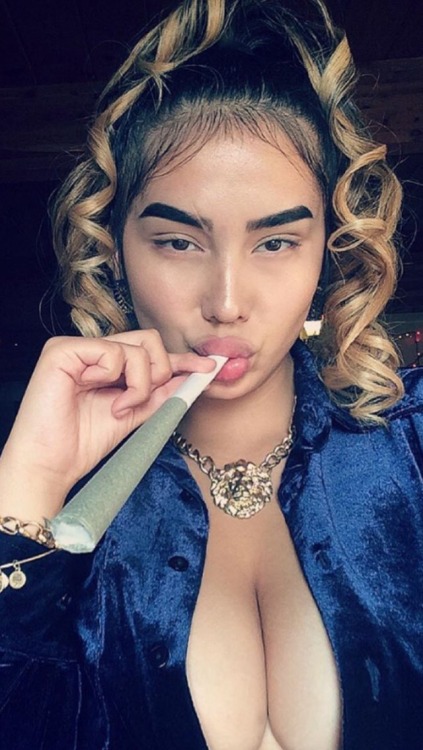 sexynativewomen: Native Beauty Tits!