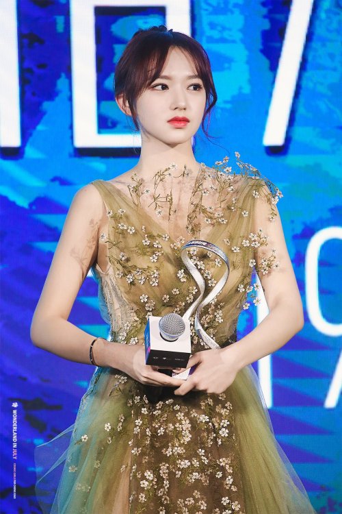 191210 WJSN Cheng Xiaoat Sina Style Awards© wonderland in julydo not edit, crop, or remove the 